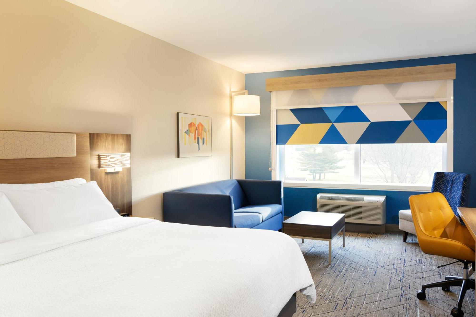 Holiday Inn Express & Suites Linden By Ihg Exterior photo
